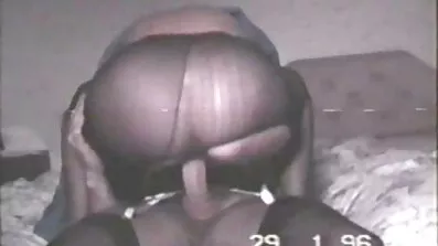 Busty ប៍នតង់ដេ Fesser ត្រូវបាន fucked យ៉ាងព្រៃផ្សៃដោយបុរសម្នាក់ខ្មៅ
