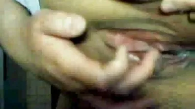 ស្លុតចាស់ទុំរុស្ស៊ី fucked ក្តៅៗដោយផល្លូនិងទីមួយ by man