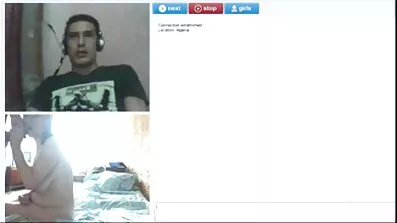 Brunette វ័យក្មេង fucked រដុបនៅសម្ដែងសិចនៅក្នុងរចនាប័ទ្ម sadomasochistic